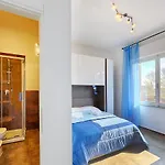 بيت ضيافة Eleroom 4*