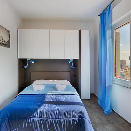 Eleroom Guest house 4*