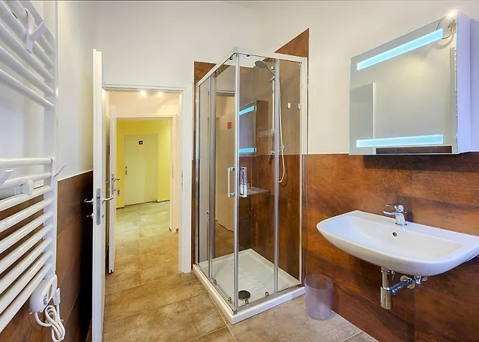 Eleroom Πανσιόν Σιένα